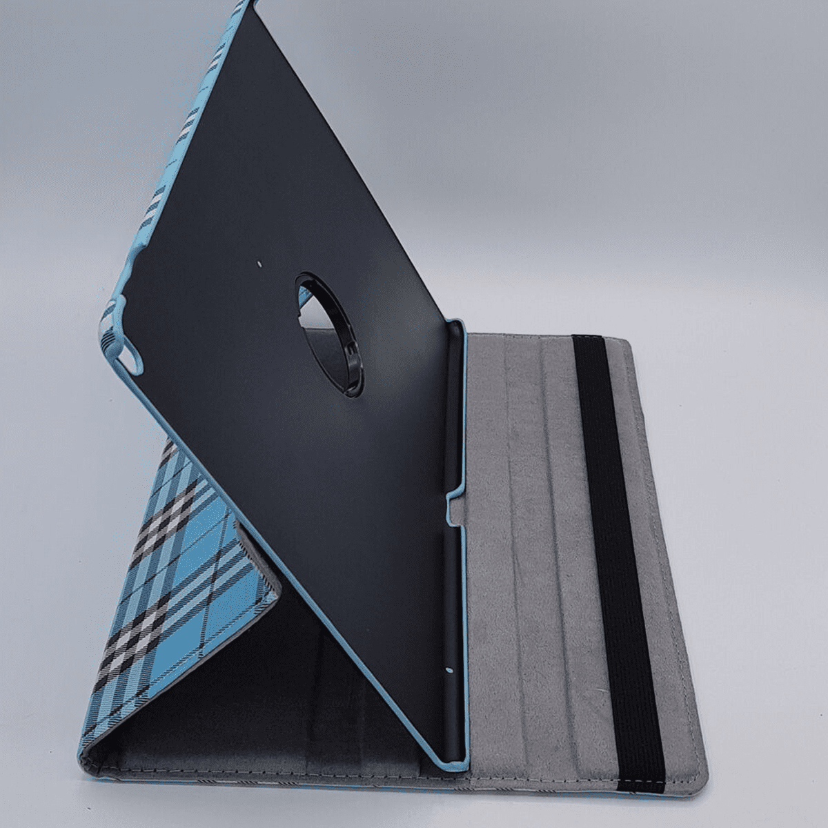 burberry-ipad-pro-blauw-3